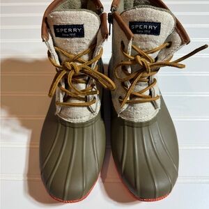 Sperry Saltwater Duck Boots (Women's Size 7)